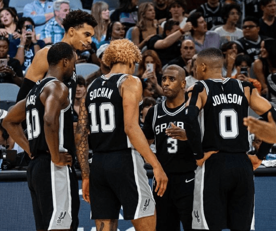 4场7球，阿尔巴尼亚是凯恩英格兰队生涯进球最多的对手（阿尔巴尼亚成凯恩英格兰生涯进球最多对手：4战7球）