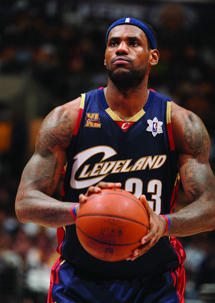 迪乌夫：齐沃经常和我交流帮我提高，高兴自己的机会越来越多（迪乌夫：齐沃常与我沟通助我进步，很高兴自己的出场机会越来越多）