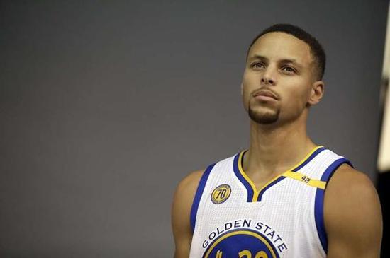 世欧预半场：奥尔莫闪击、居尔扳平，西班牙暂1-1土耳其（世欧预半场：奥尔莫先开纪录，居尔扳平，西班牙与土耳其暂战成1-1）