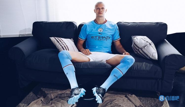 万隆前锋：我已准备好复出，我能否进球不重要，球队能赢就行（万隆前锋复出在即：不计个人进球，只求球队胜利）