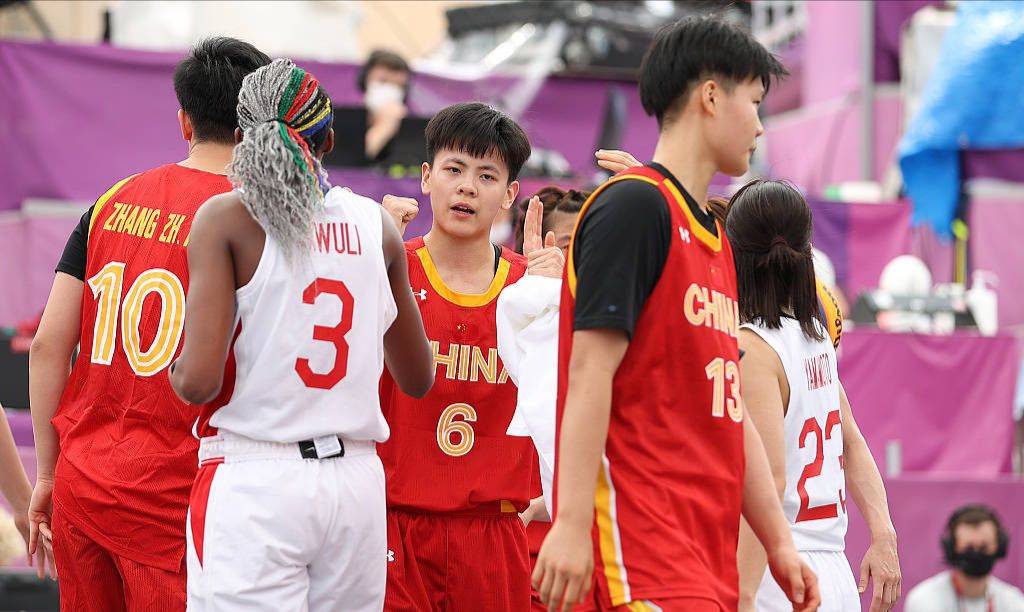 马卡：吕迪格和皇马的续约暂时被搁置，但双方都有意继续合作（马卡：皇马与吕迪格续约进程暂按暂停键，双方仍有意继续携手）