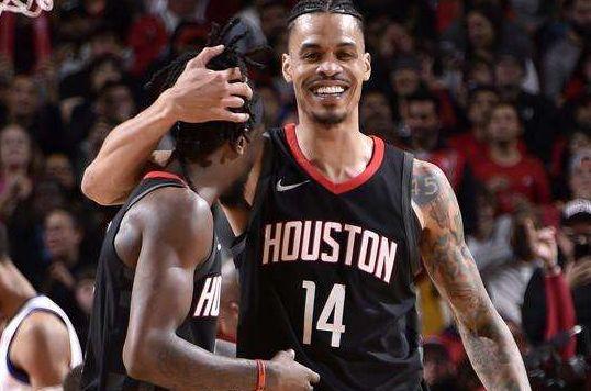 大博阿滕：我去巴萨得征得梅西的同意；夸他是谎言我喜欢C罗（大博阿滕：去巴萨要得梅西点头；夸他是违心话，我更喜欢C罗）