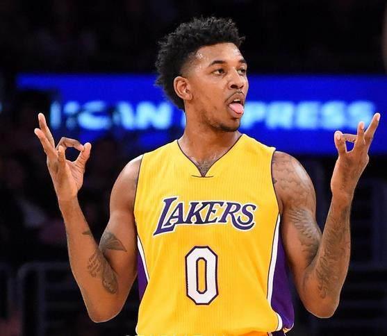 阿森纳新援约克雷斯的挑战与机遇：阿尔特塔的信任与期待（阿尔特塔信任下的约克雷斯：阿森纳新援的机遇与挑战）