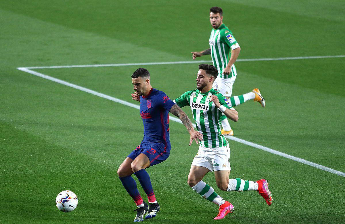 独行侠官方：后卫丹特·埃克萨姆成功接受右膝手术（独行侠官宣：后卫丹特·埃克萨姆右膝手术顺利完成）