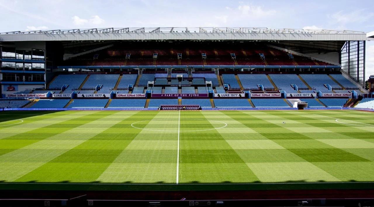 德转预热戴维身价：最高4500万欧不变，最低下跌至3000万欧（德转预热戴维估值：上限仍为4500万欧，下限降至3000万欧）