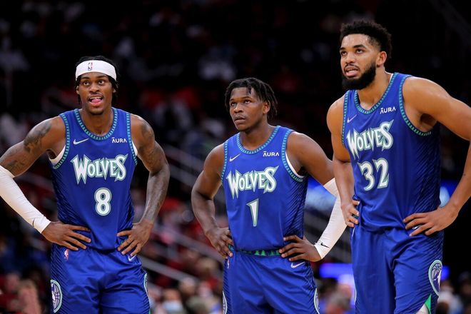 已经跌出轮换阵容了？火箭现在到底该如何摆脱卡佩拉的垃圾合同？（已被挤出轮换？火箭到底怎样才能摆脱卡佩拉的拖累合同？）