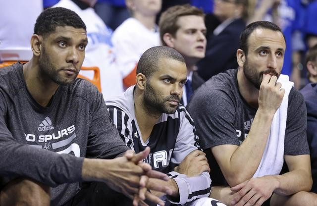 上来就火力全开！米切尔变向后顶开米切罗上篮打进！个人连得8分（开局火力全开！米切尔变向顶开米切罗上篮命中，个人连砍8分）