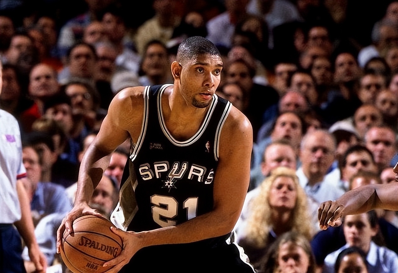 喷气机vs悉尼首发：泰勒PK图雷，霍尔曼、亚当斯出战（喷气机战悉尼首发公布：泰勒对决图雷，霍尔曼、亚当斯在列）