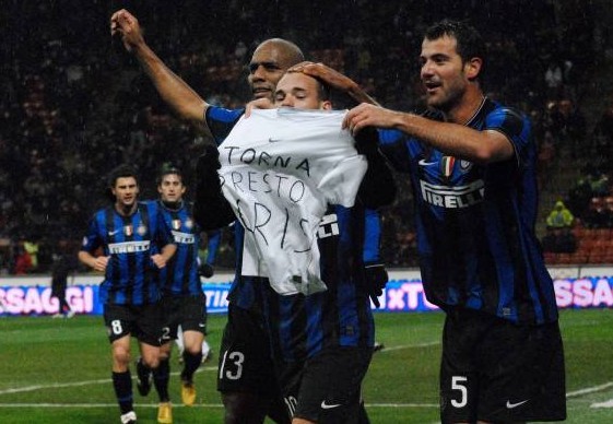 河南球迷在看台打出TIFO：United as one，we make history（河南球迷看台TIFO亮相：团结如一，共创历史）