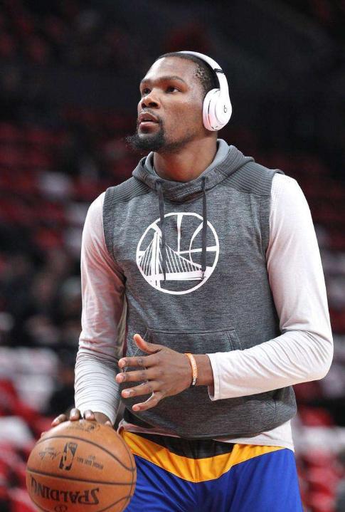 英超官方：这是理查利森在北伦敦德比中进球的慢放镜头（英超官方发布：理查利森北伦敦德比进球慢镜头回放）