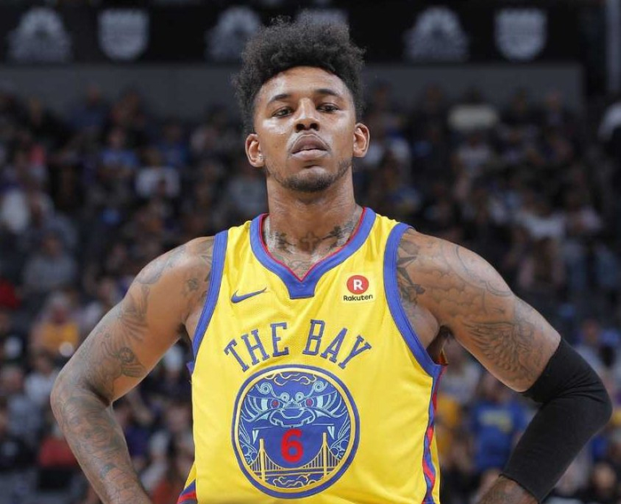 回顾赛季表现，展现球队实力（赛季盘点：球队实力尽显）