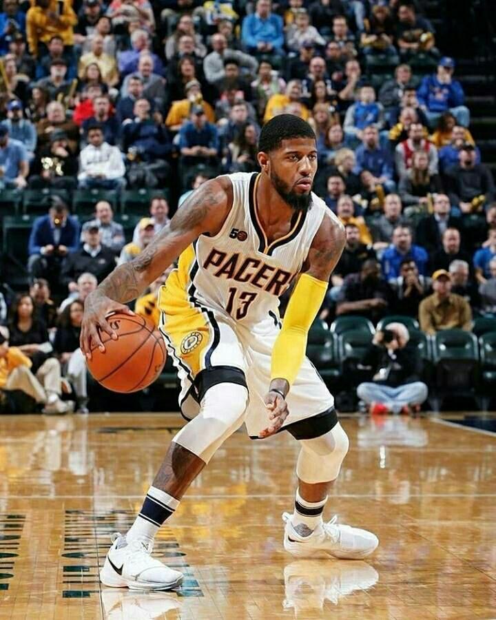 汉堡官方：格拉策尔右大腿肌肉纤维撕裂，将缺阵今年剩余比赛（汉堡官宣：格拉策尔右大腿肌肉纤维撕裂，无缘今年剩余所有比赛）